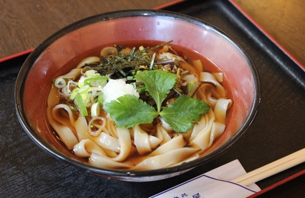 山菜きしめん